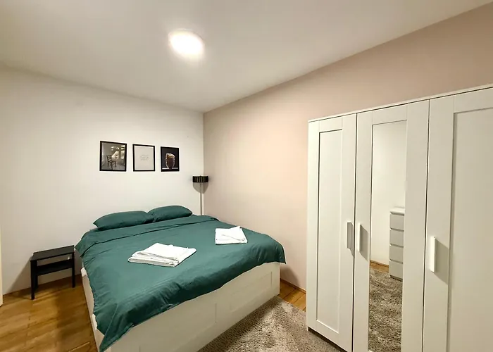 7 Emperors アパート *