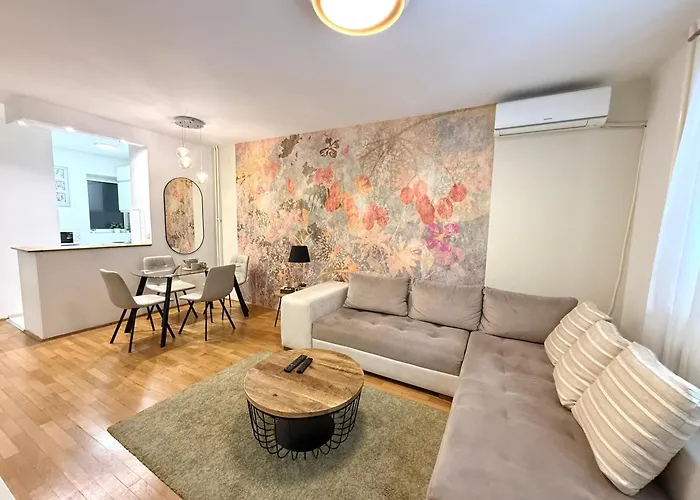 7 Emperors アパート *